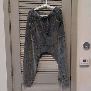 Free People Women's Washed Grey Velour Drop-Crotch Joggers